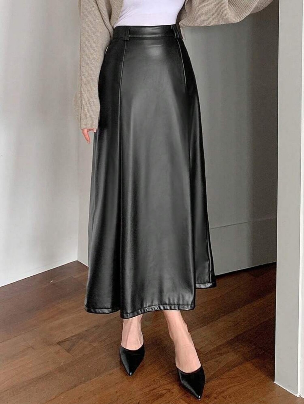 Faux Leather High Waisted Maxi Skirt sz Small